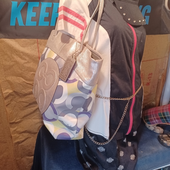 Coach julia - Picture 10 of 10